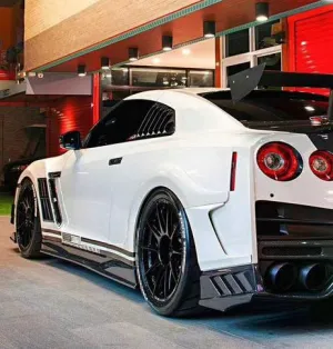 EPR USA TS Style Replacement Side Skirts for Nissan GTR R35 CBA DBA EBA Carbon Fiber / FRP