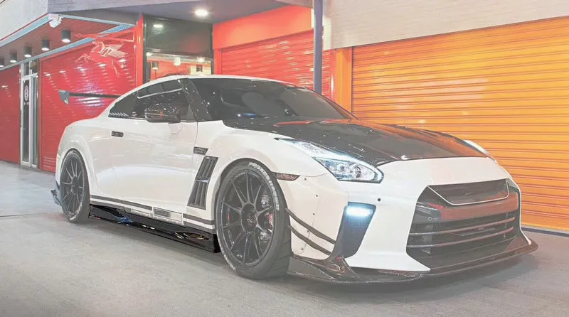 EPR USA TS Style Replacement Side Skirts for Nissan GTR R35 CBA DBA EBA Carbon Fiber / FRP