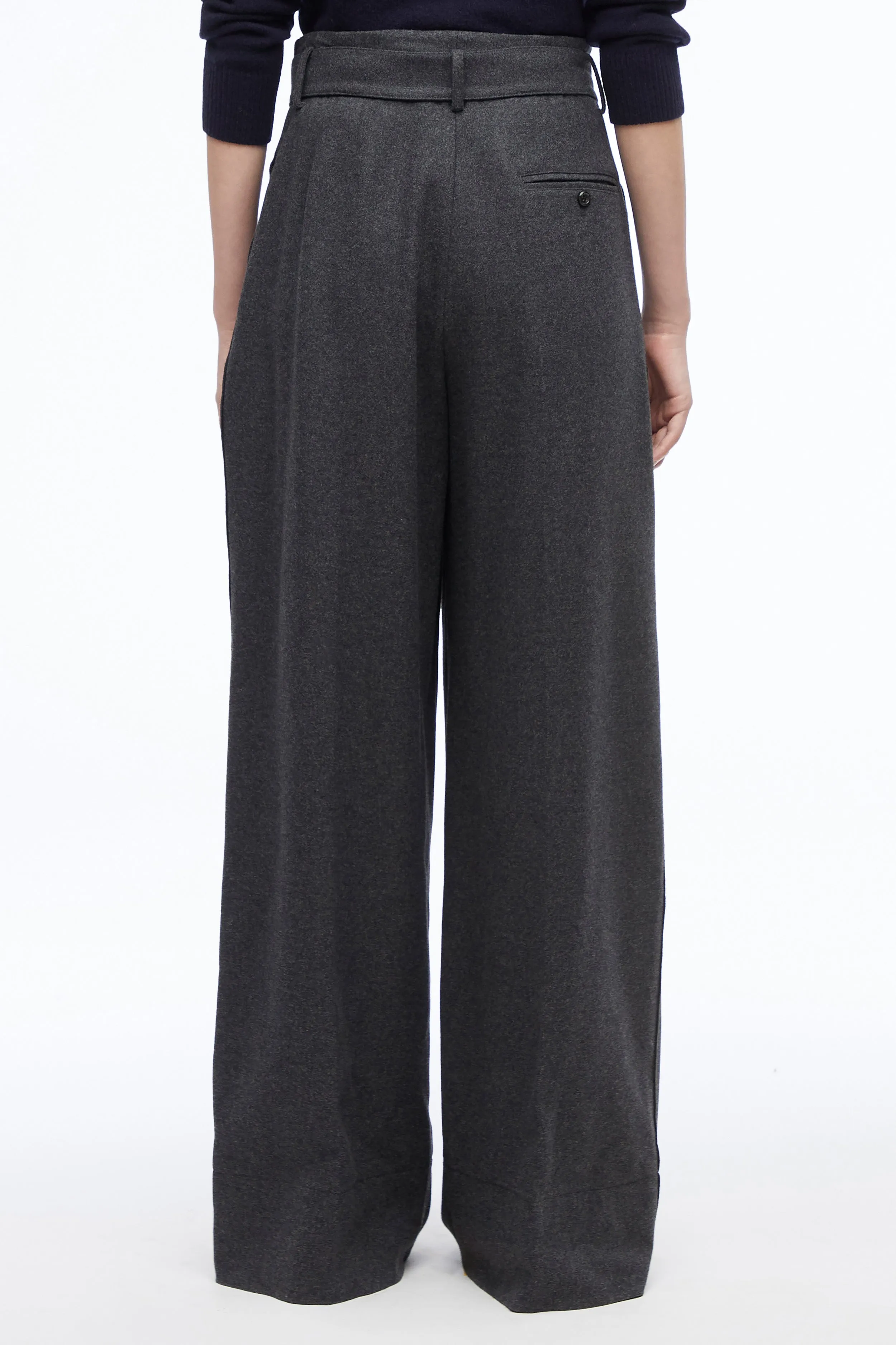 Flannel Oversized Pleated Belted Pant
