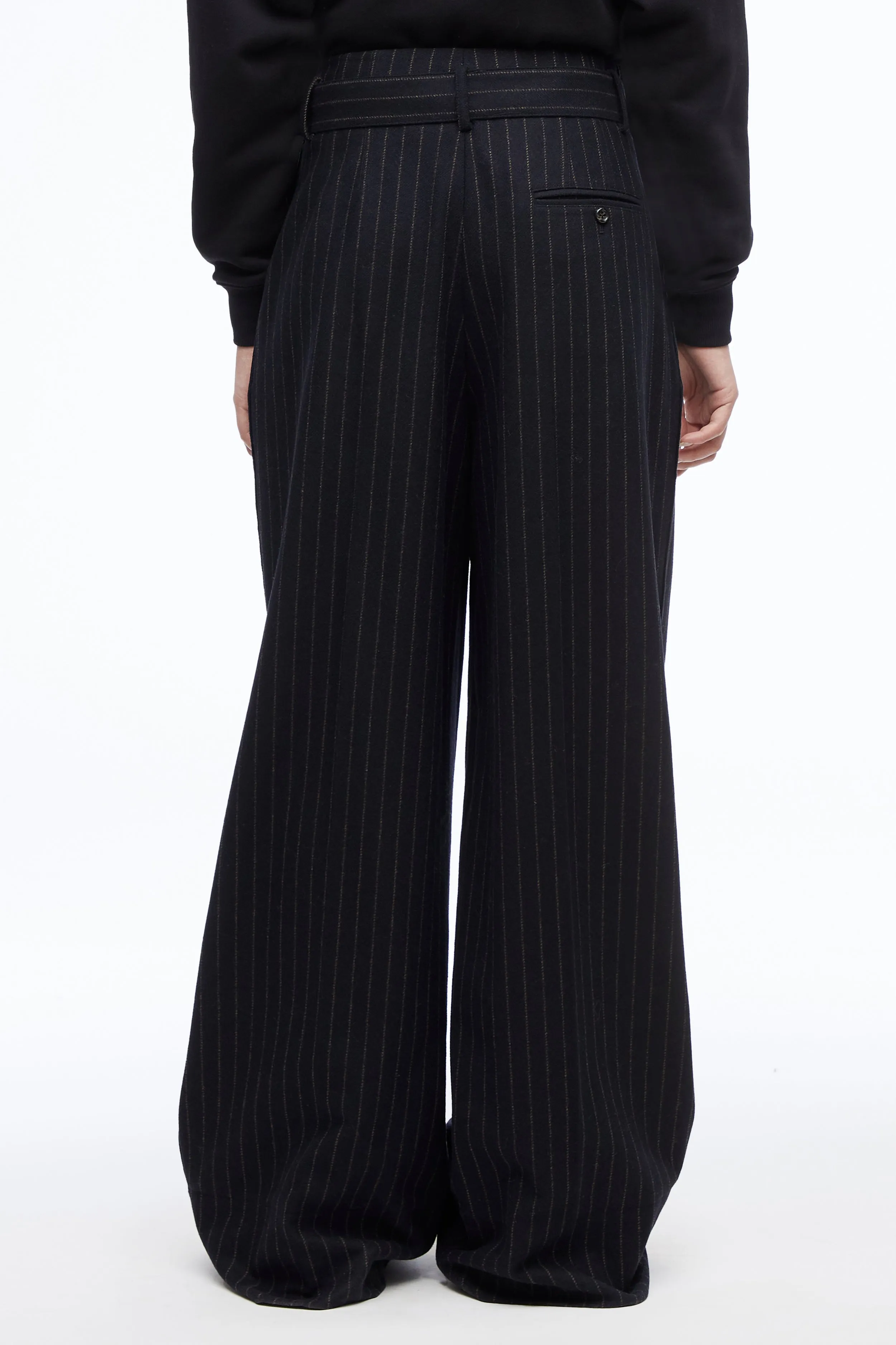 Flannel Oversized Pleated Belted Pant