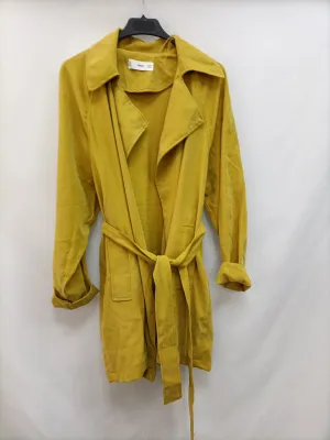 MANGO. Parka fluida mostaza T.s
