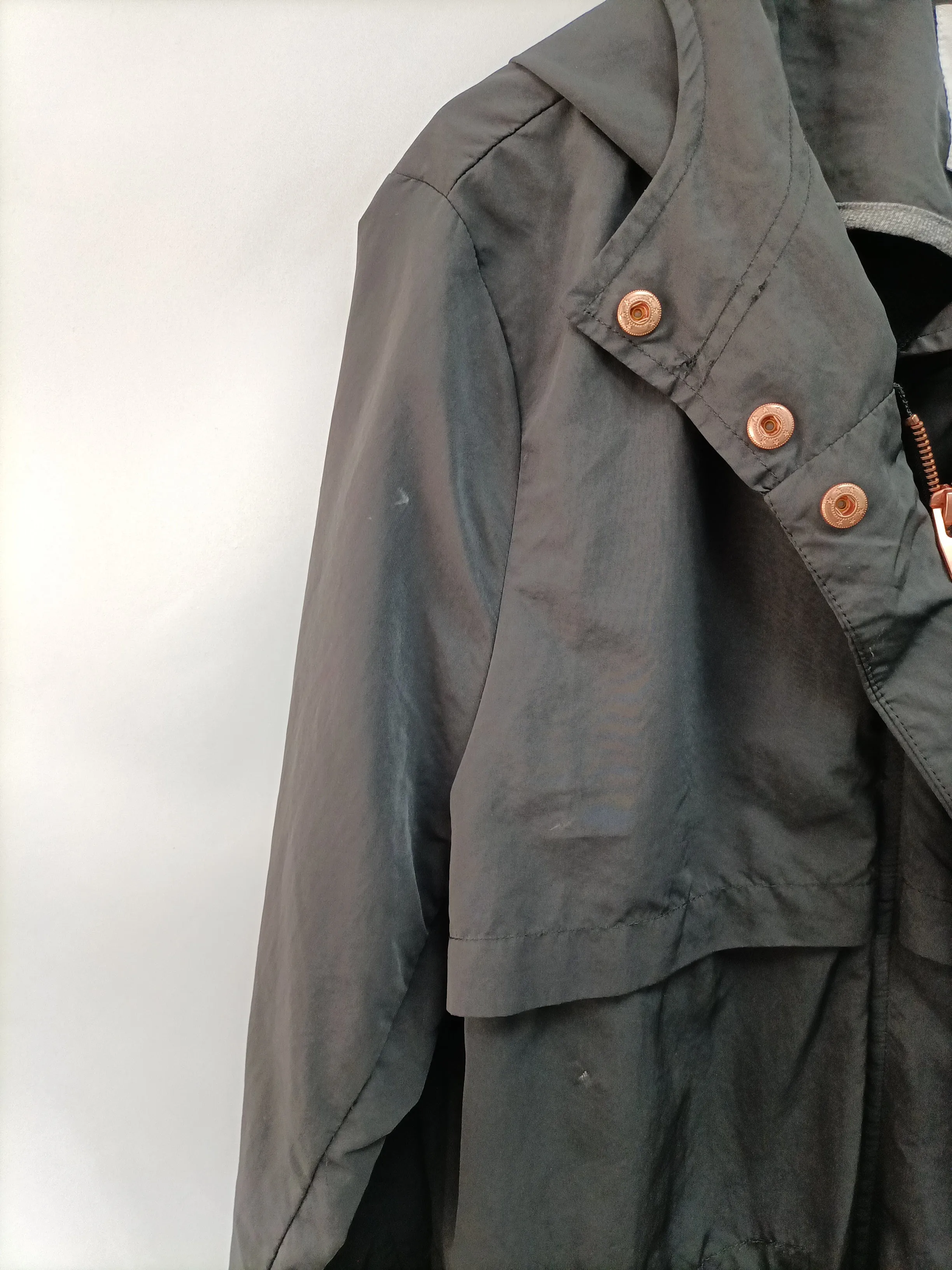 MANGO. Parka negra fina T.l (tara)