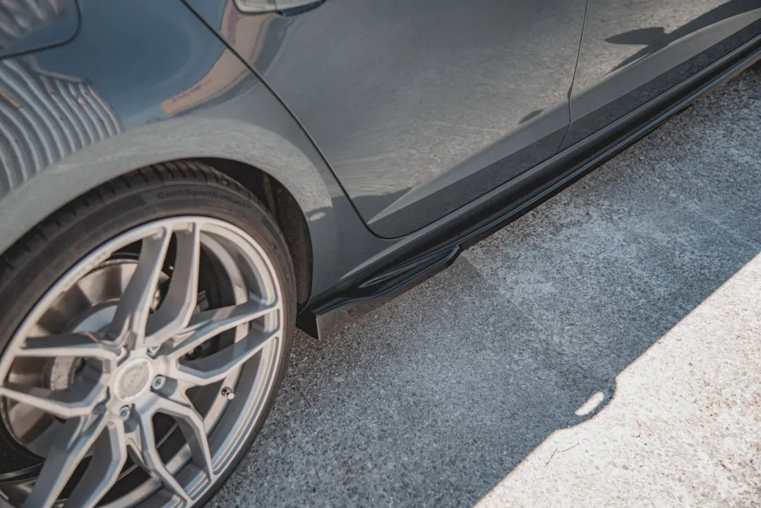 Maxton Design - SIDE SKIRTS SPLITTERS V4 SEAT LEON CUPRA/ FR MK3 FACELIFT (2017-2019)