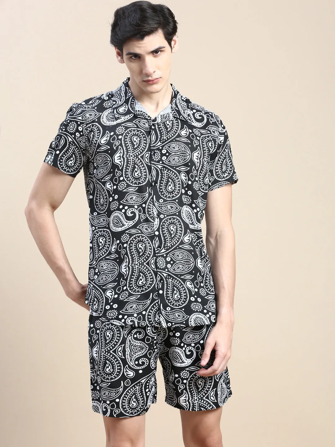 Men Black Printed Co Ords Set with Shorts