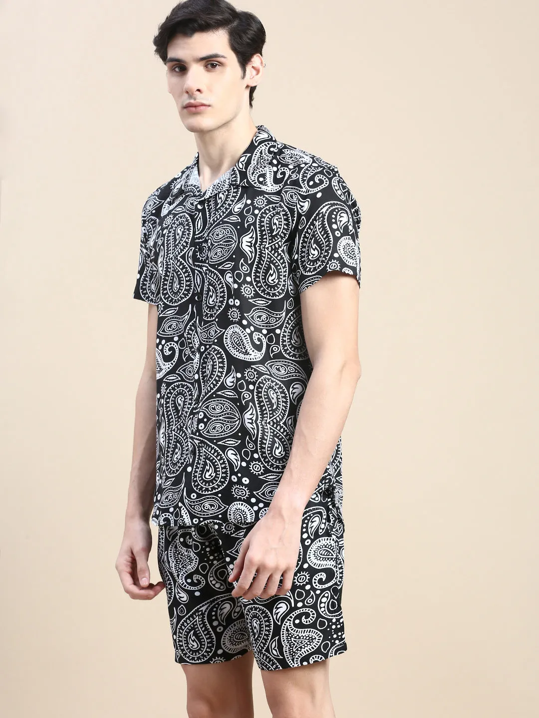 Men Black Printed Co Ords Set with Shorts