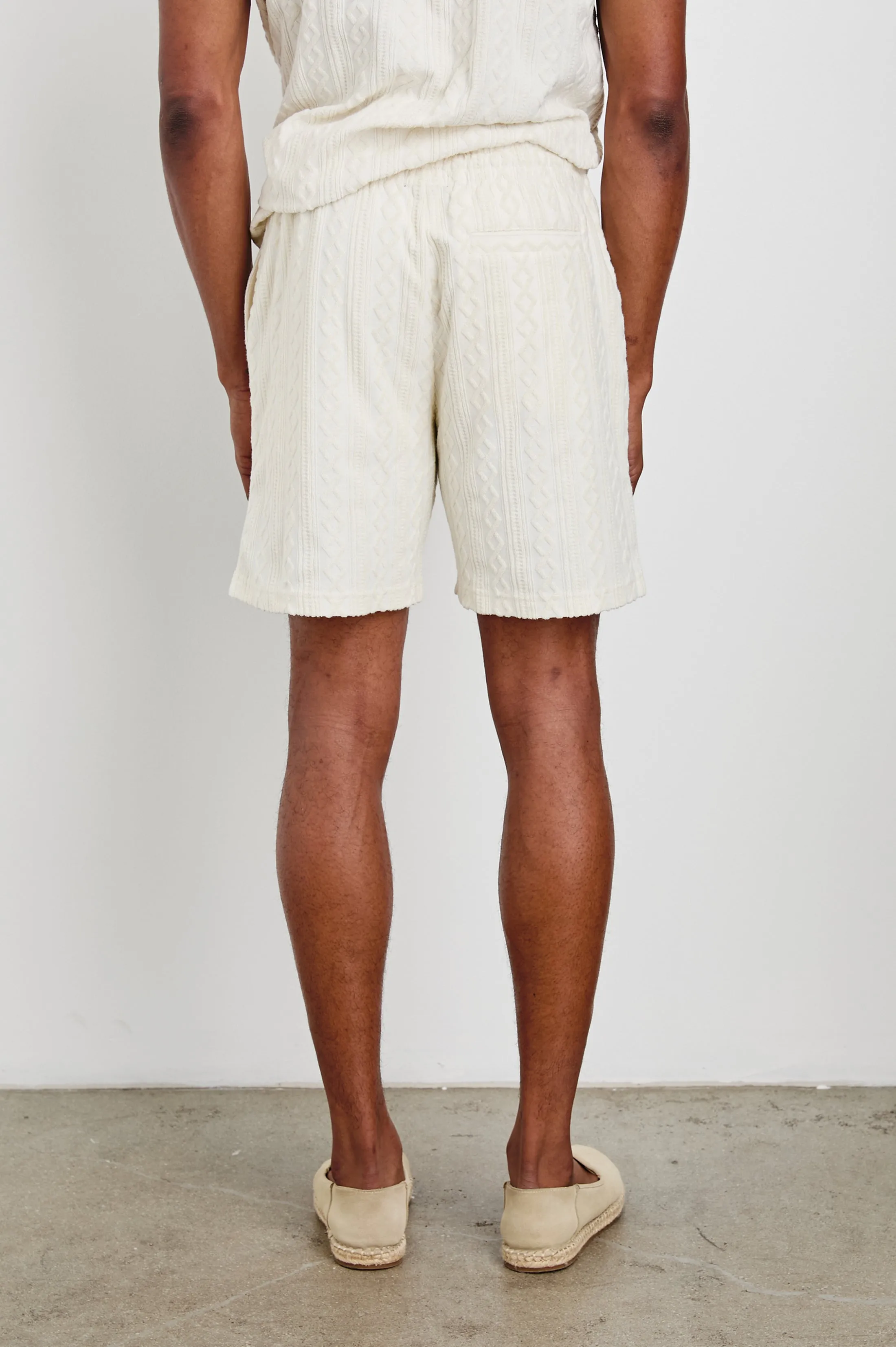 NOVA SHORT - ECRU