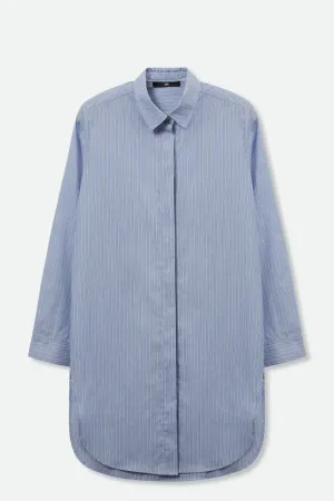 PERFECT SHIRT WITH A LENGTHENED HEM IN ITALIAN COTTON SOFT BLUE STRIPE