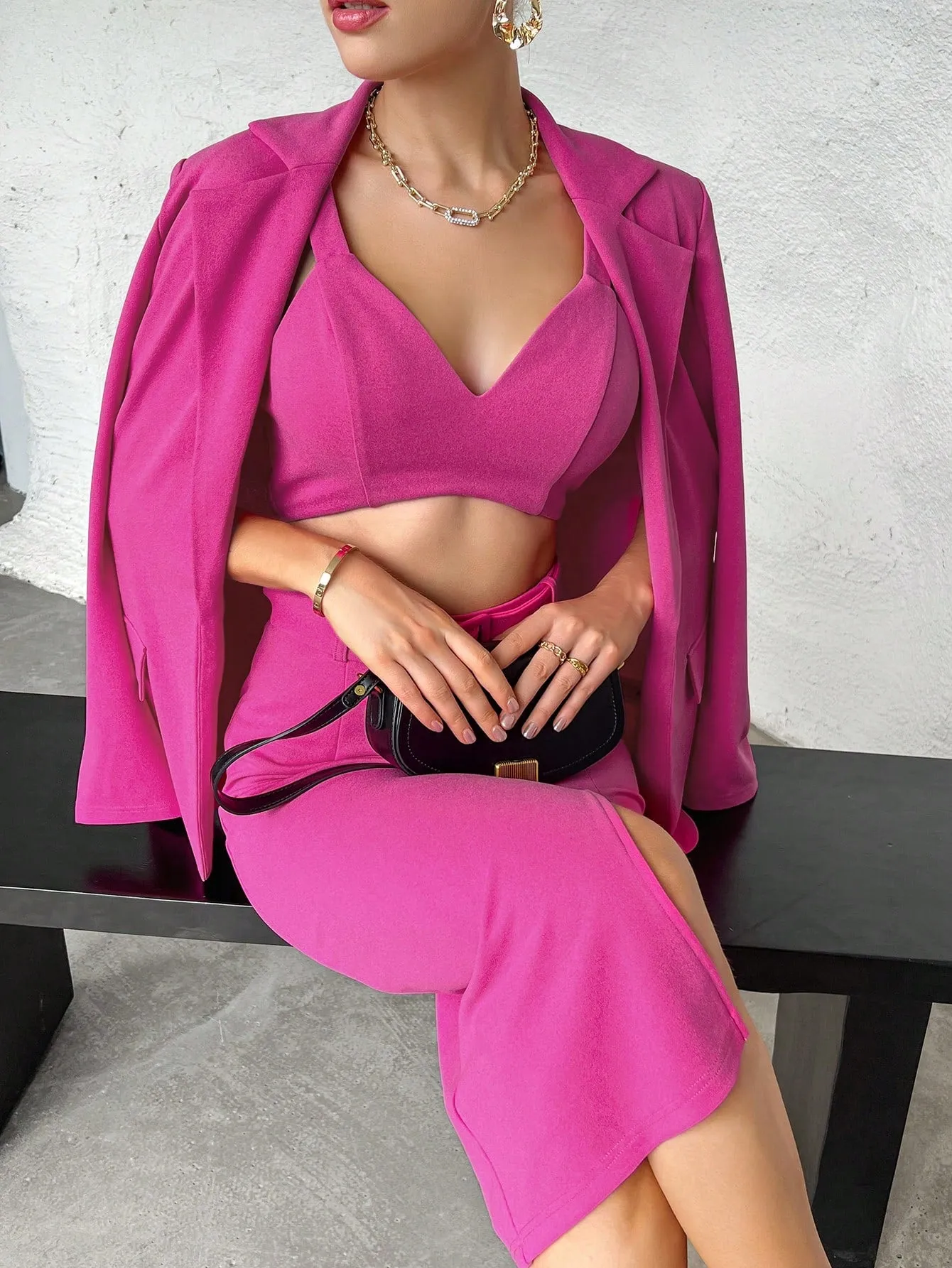 SHEIN Privé Solid Cami Top & Split Thigh Skirt & Blazer