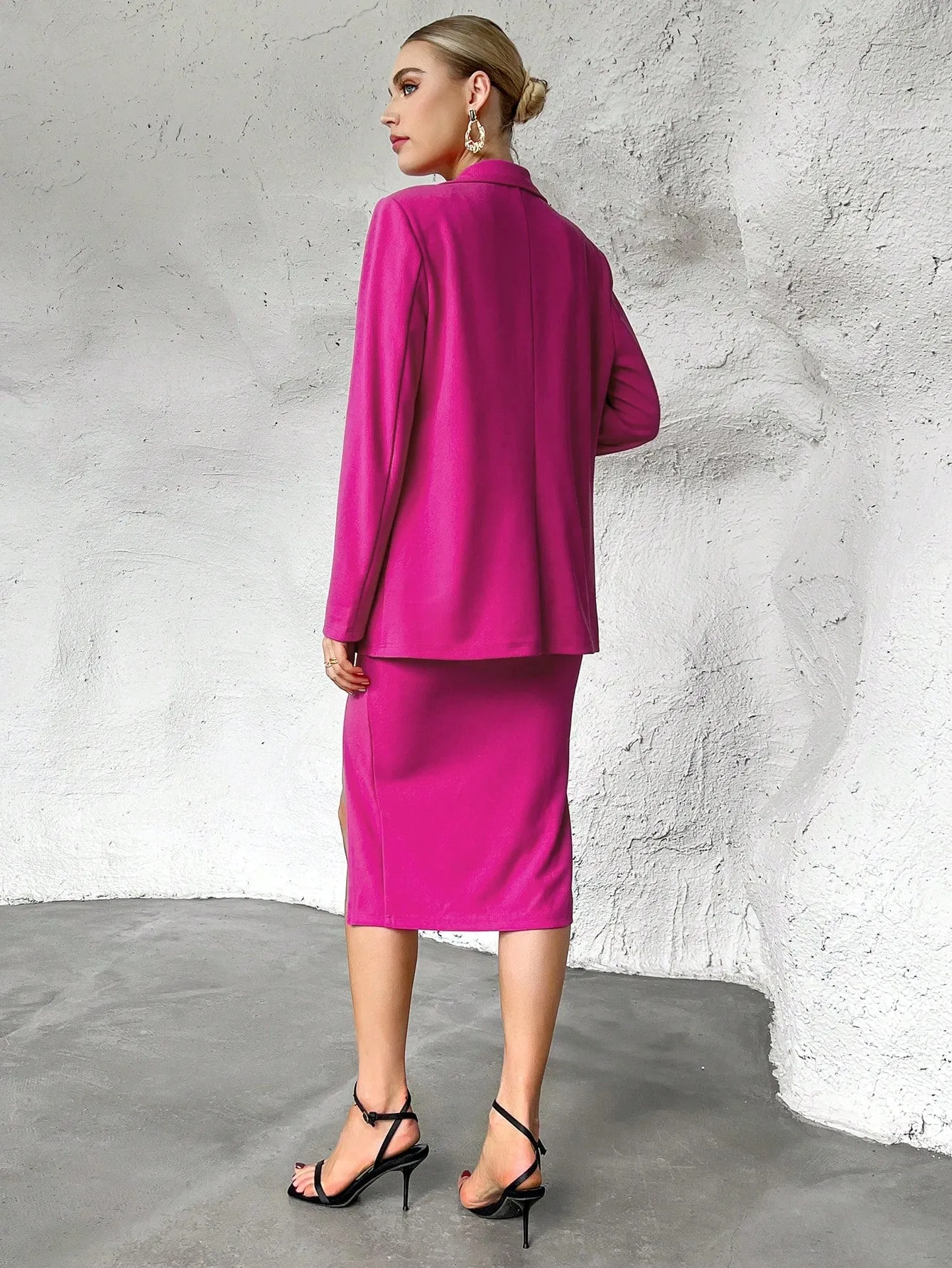 SHEIN Privé Solid Cami Top & Split Thigh Skirt & Blazer