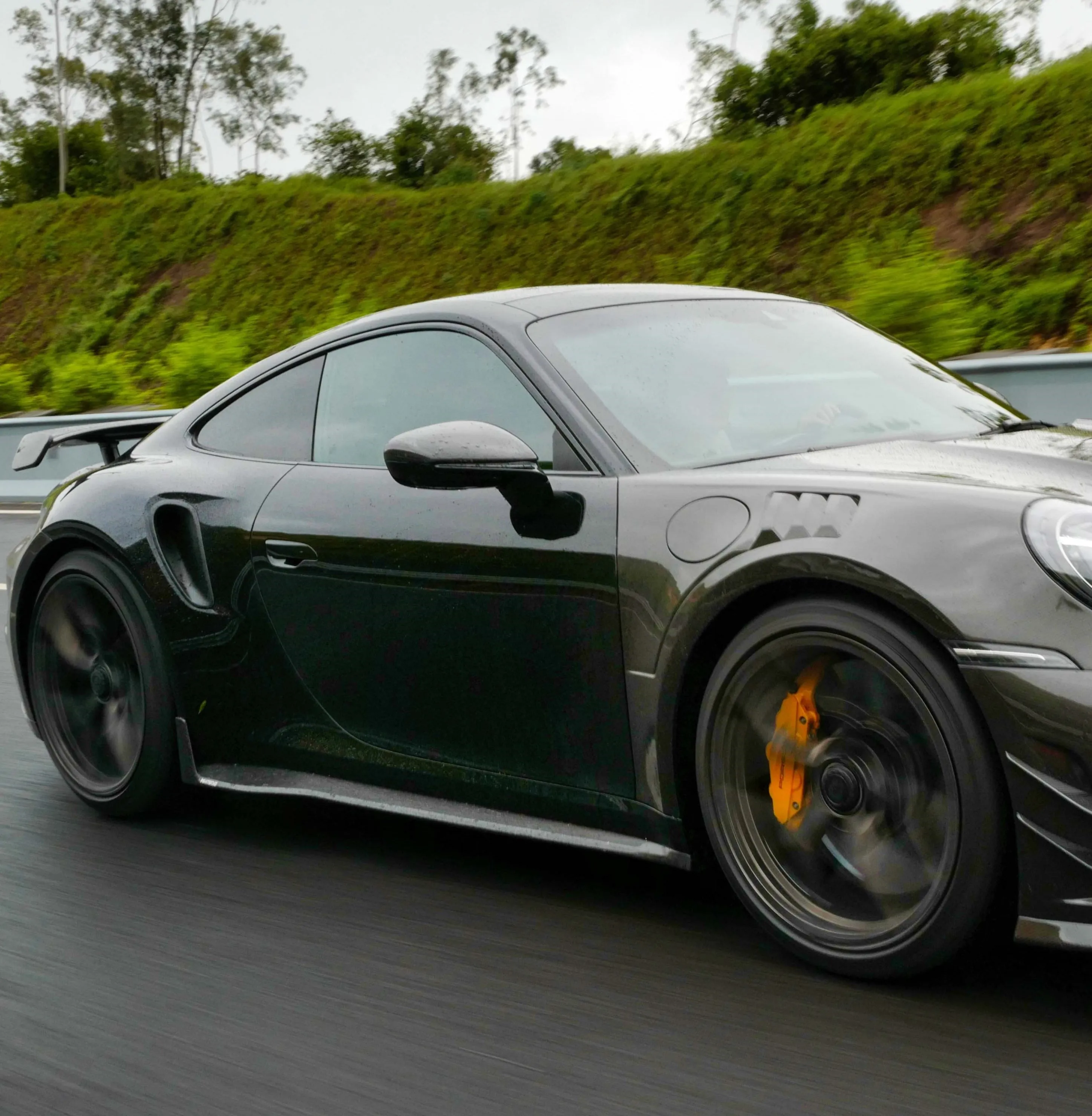 Ventus Veloce Side Skirts for Porsche 911 992.1 Turbo/Turbo S 2020-2025 Carbon Fiber