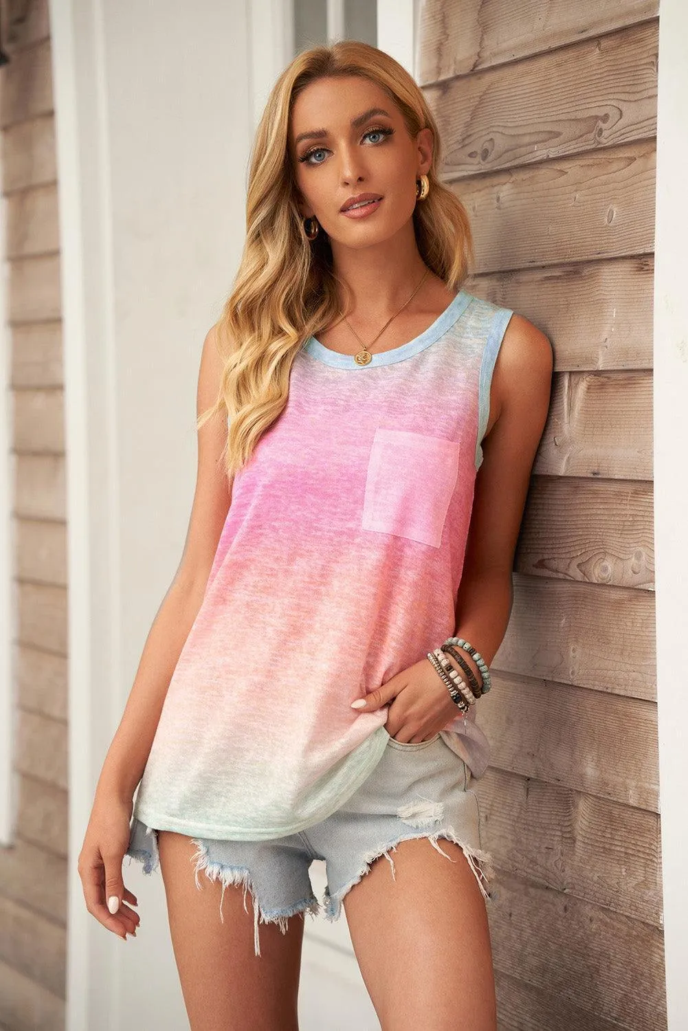 Youthfully Fresh Gradient Pocket Tank Top